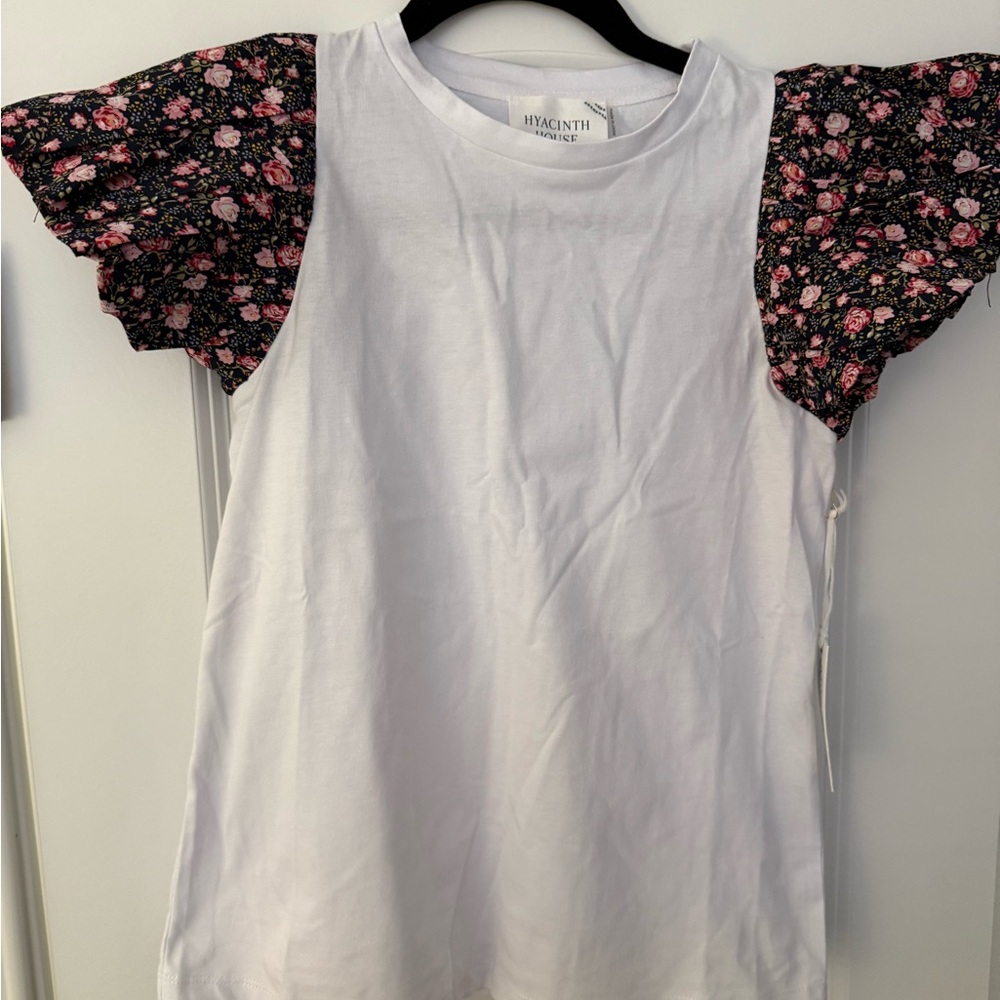Hyacinth White Top with Navy Floral Sleeves